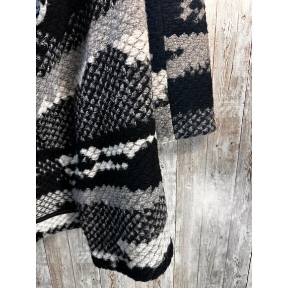 Anthropologie Guest Editor Wool Sweater Coat Womens S Black‎ White Aztec Cascade - Picture 7 of 9